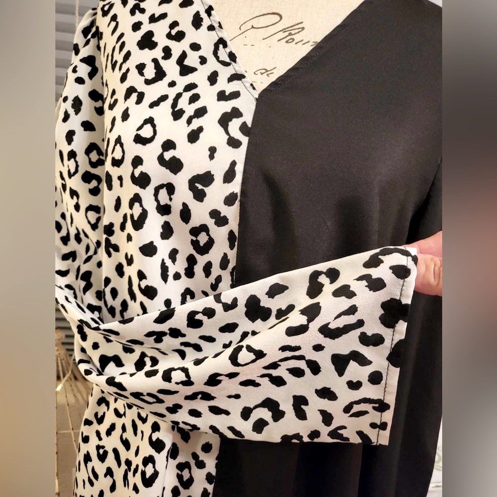 👚5for$15🕶️ Shein top. - Picture 4 of 4